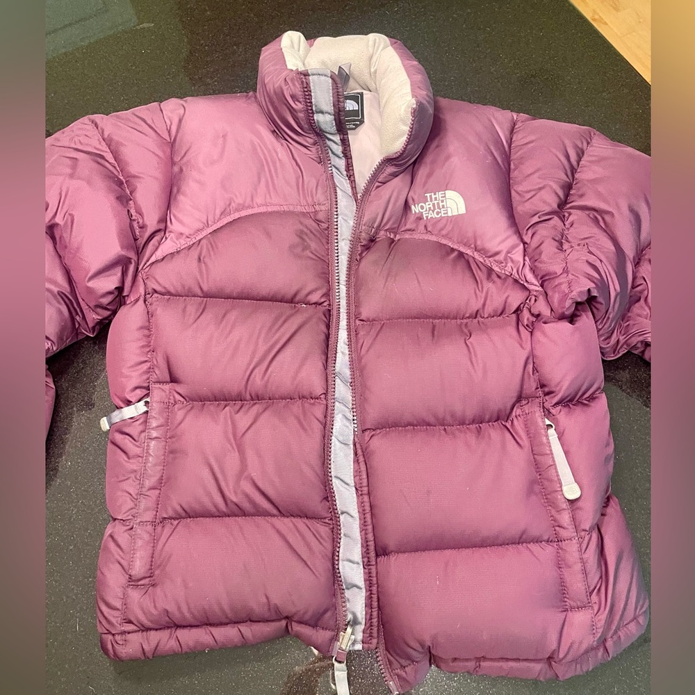 Northface woman’s puffer 700 size XS retro Nuptse